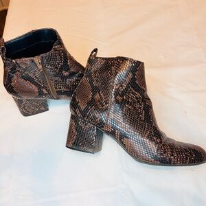 Time and Tru Brown Patterned Ankle Boots